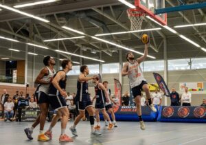 Maarten Bouwknecht Team Almere